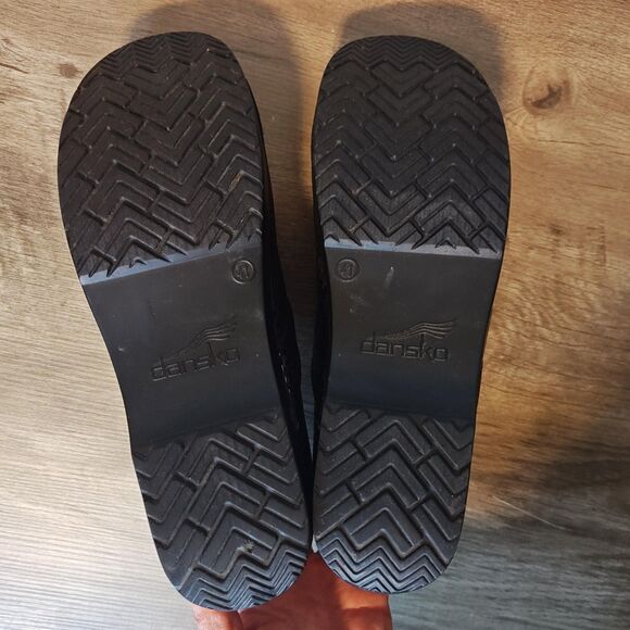 Dansko Shoes Womens Size 41 10.5 Black Metallic Professional Clogs Tooled - Picture 10 of 12